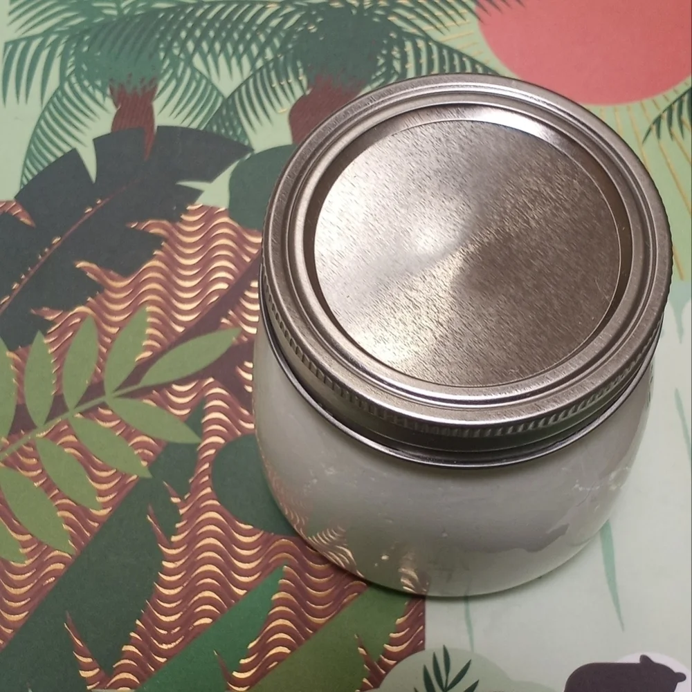Grass fed tallow and lanolin balm